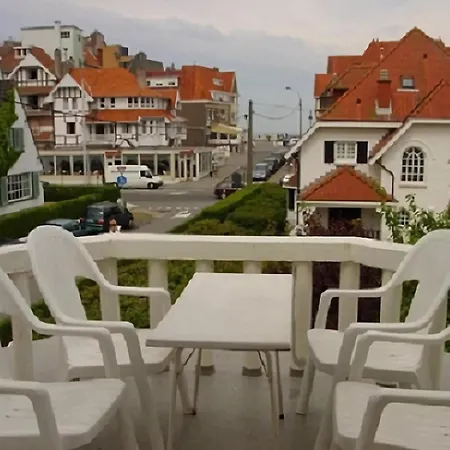 Cocktail 0101 In With Terrace Apartamento De Haan