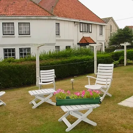 Apartamento Cocktail 0101 In With Terrace De Haan